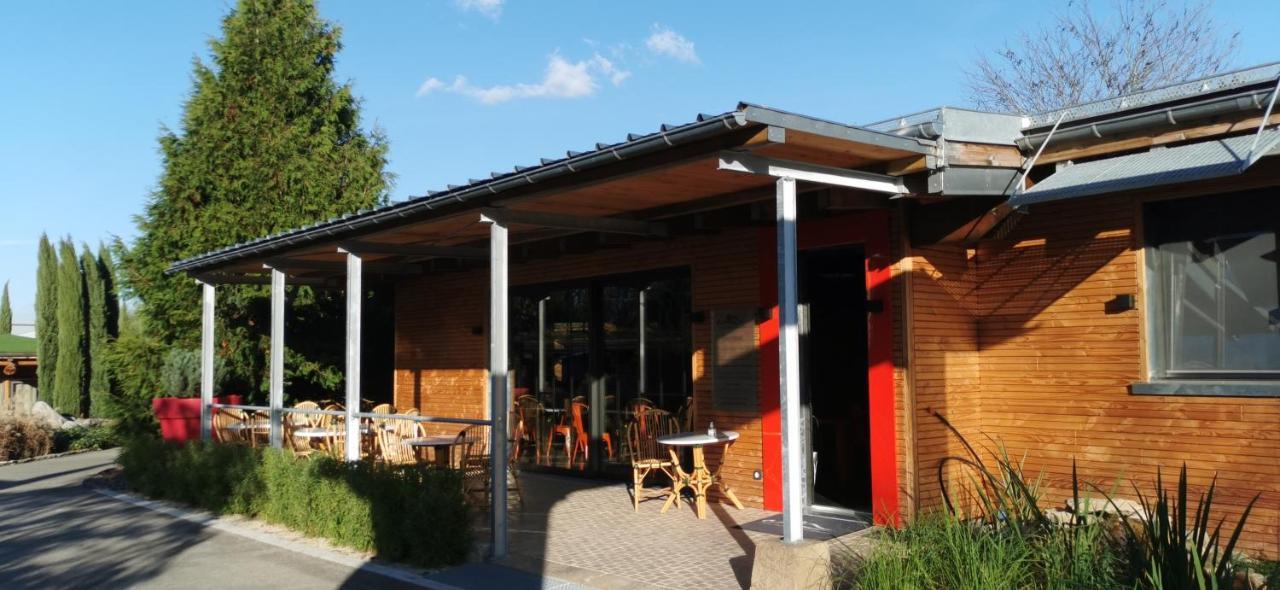 Les Chalets De Maramour Chazey-sur-Ain Exterior foto