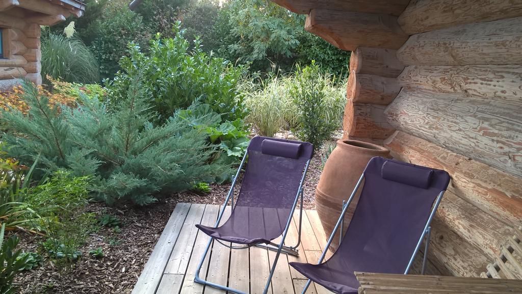 Les Chalets De Maramour Chazey-sur-Ain Exterior foto